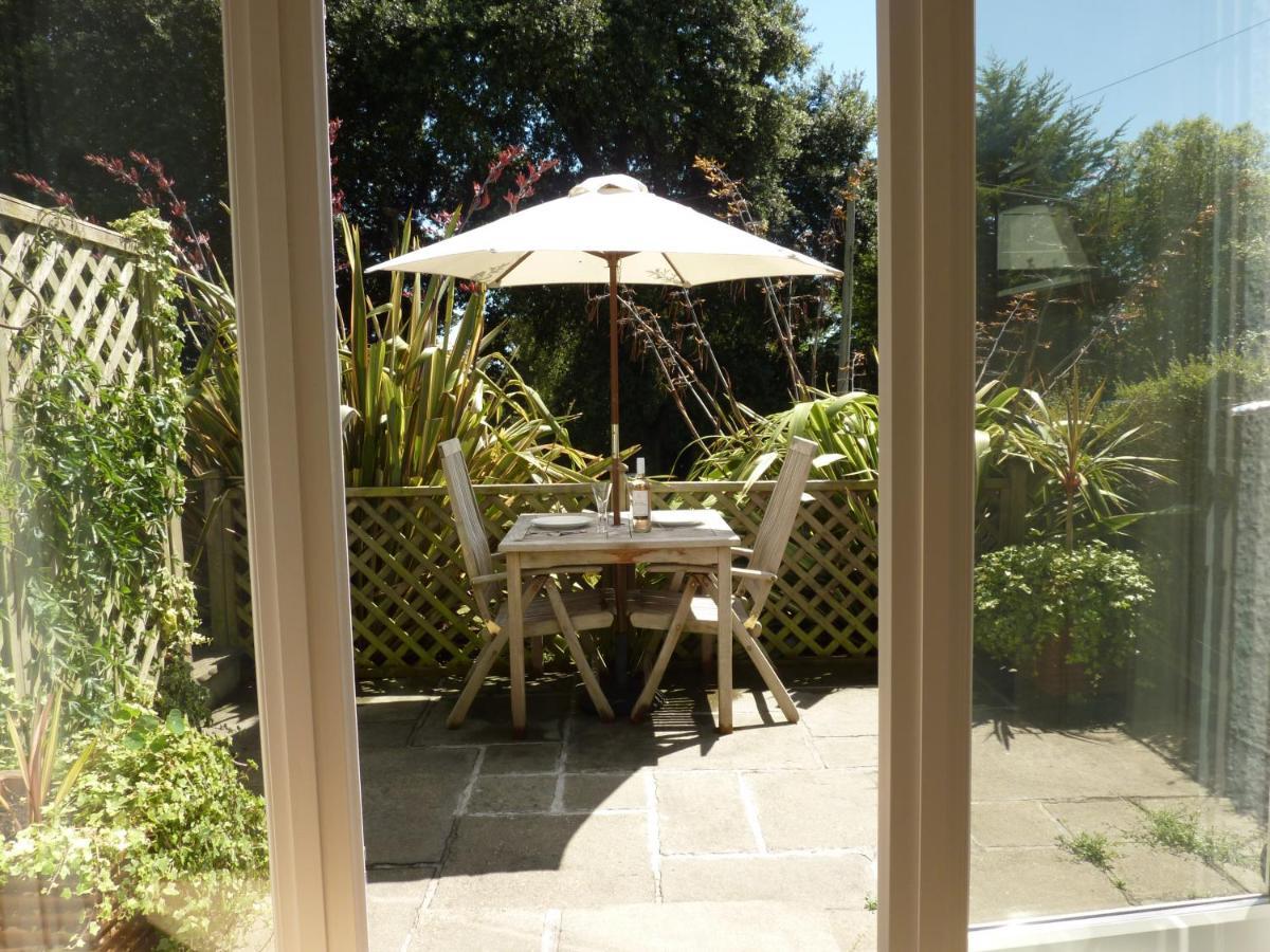 The Boathouse, Kingsbridge - Romantic Detached Annexe With Parking & Estuary Walk To Great Pub
