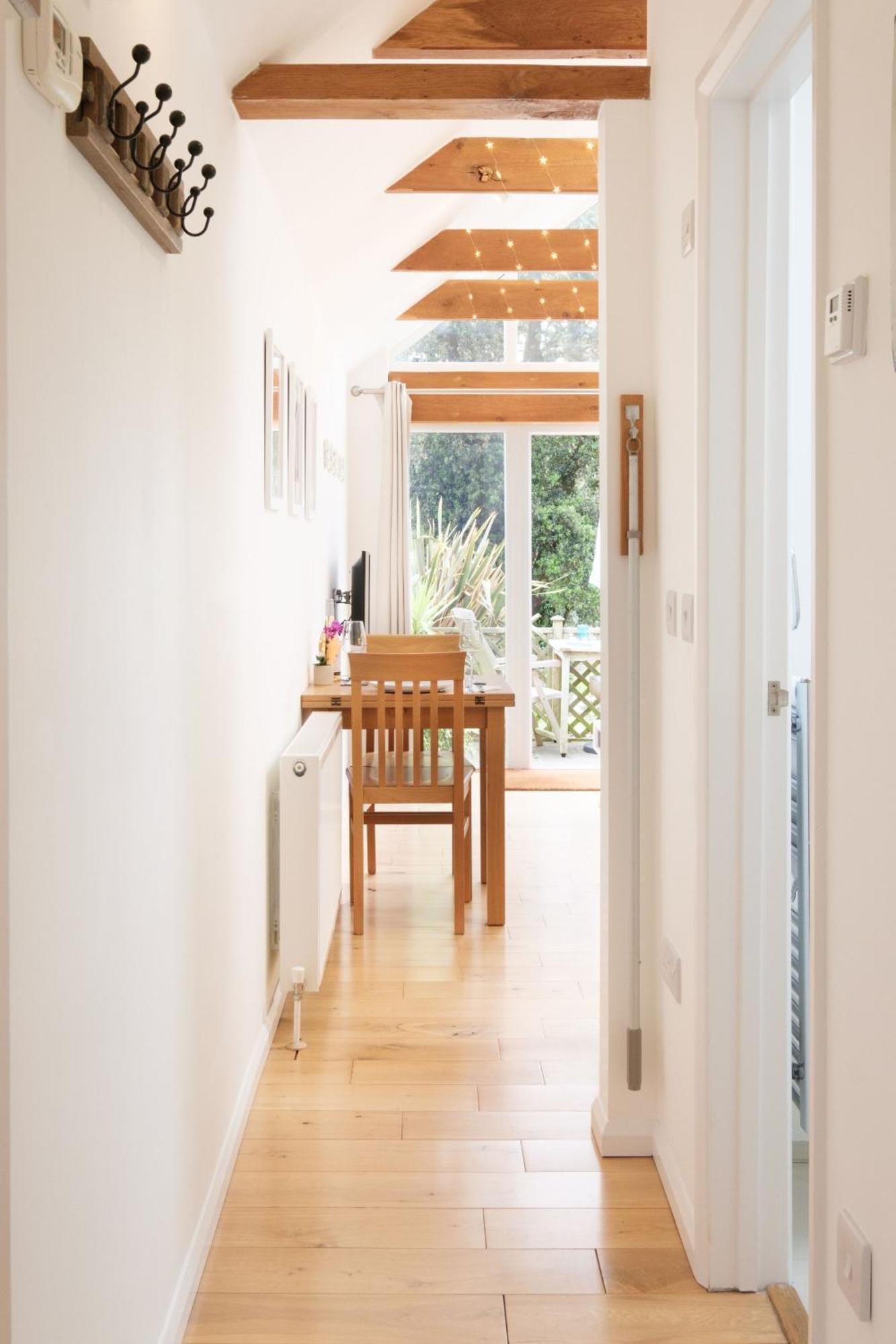 The Boathouse, Kingsbridge - Romantic Detached Annexe With Parking & Estuary Walk To Great Pub *